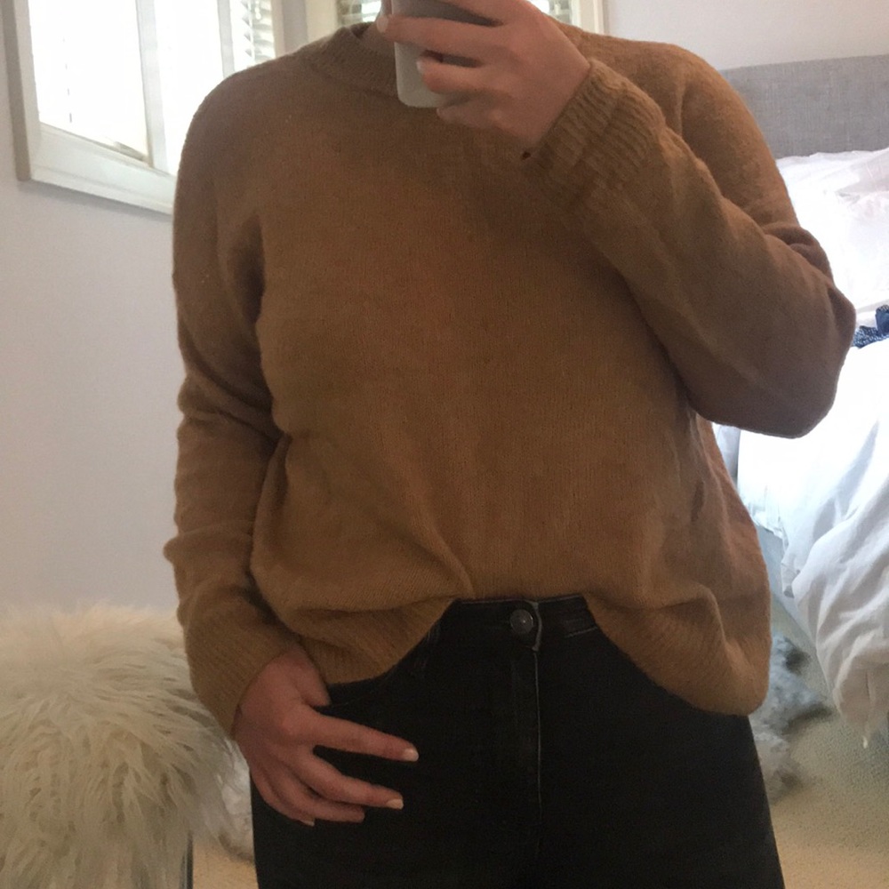 H&M sweater.